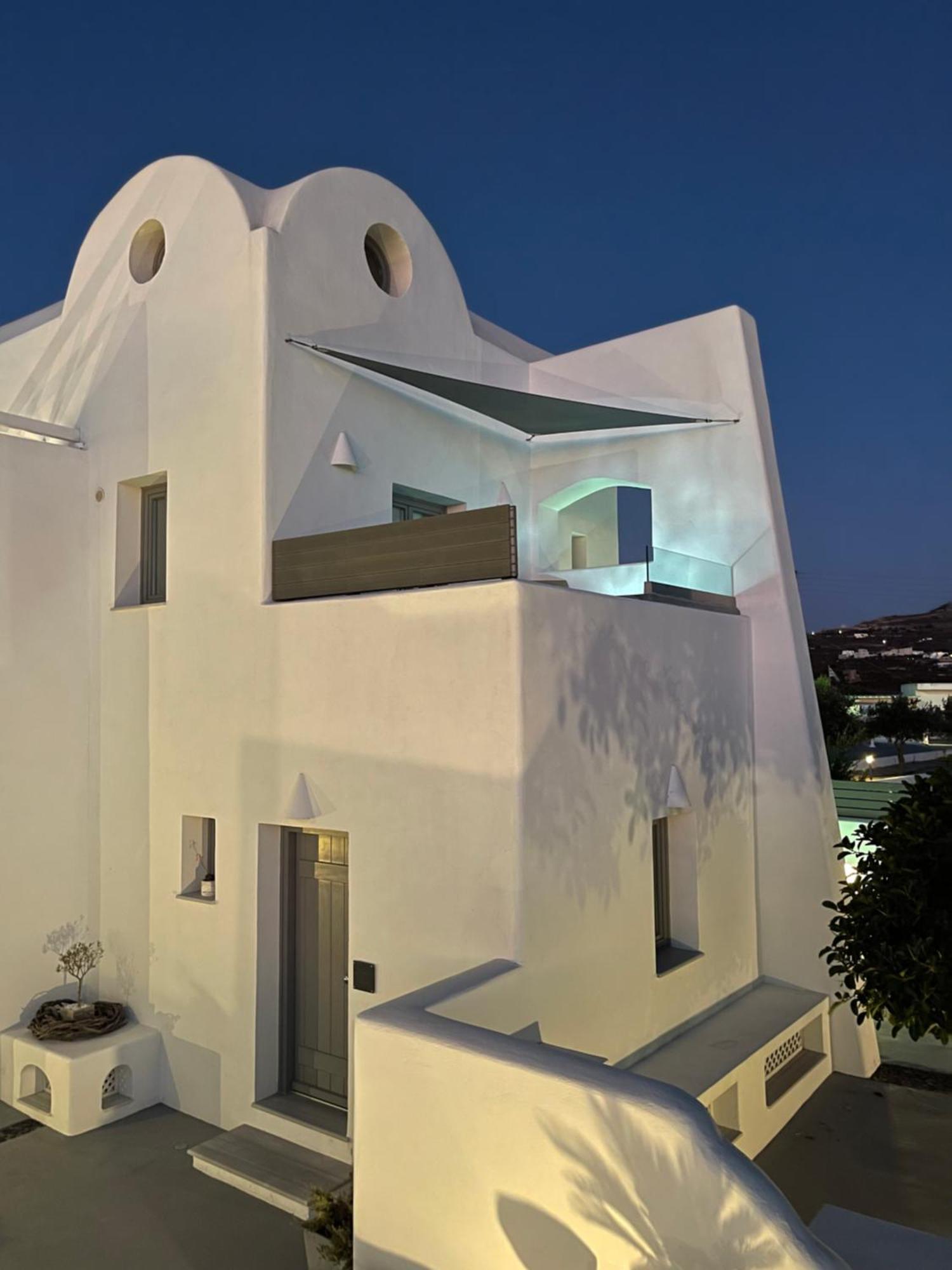 White Harmony Suites Меґалохорі Екстер'єр фото